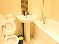 Les Chambres de l'Hôtel Abbots Park sont spacieuses et confortables