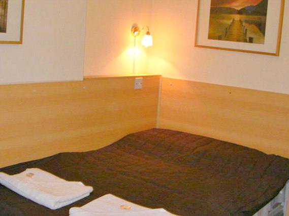 A typical room at Tonys House Hotel