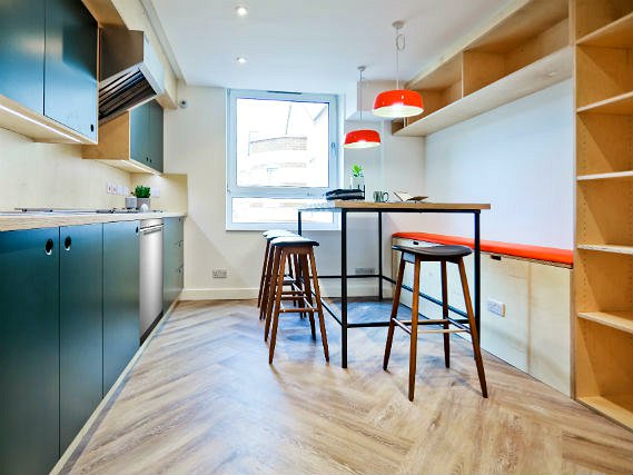 Self Catering Kitchen at Stamford Street Apartments