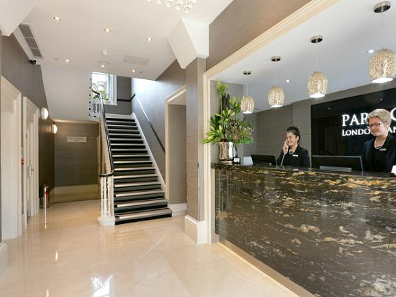 Hyde Park Premier Hotel has a 24-hour reception so there is always someone to help