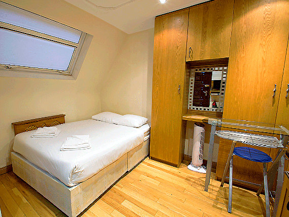 A double room at Apart Hotel 73 is perfect for a couple