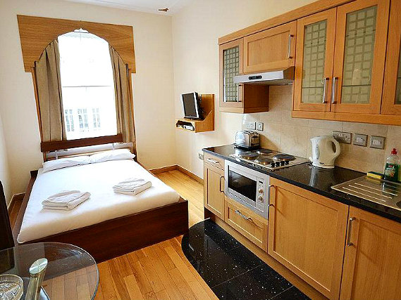 Double Room at Apart Hotel 73