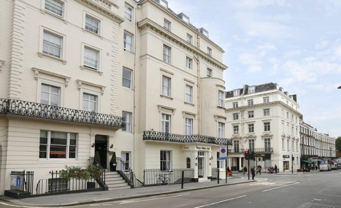 An exterior view of Prince William Hotel