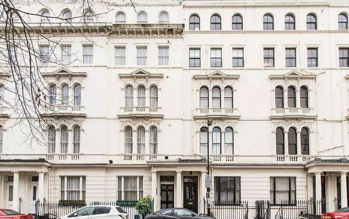 The exterior of Kensington Garden Hotel