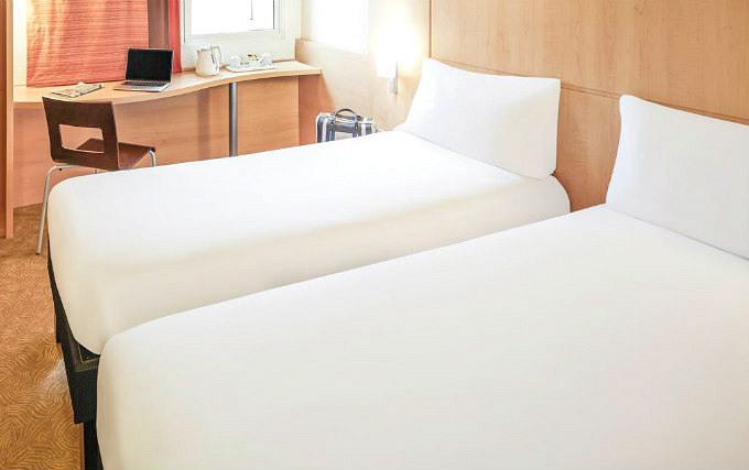 A twin room at Ibis Hotel Heathrow
