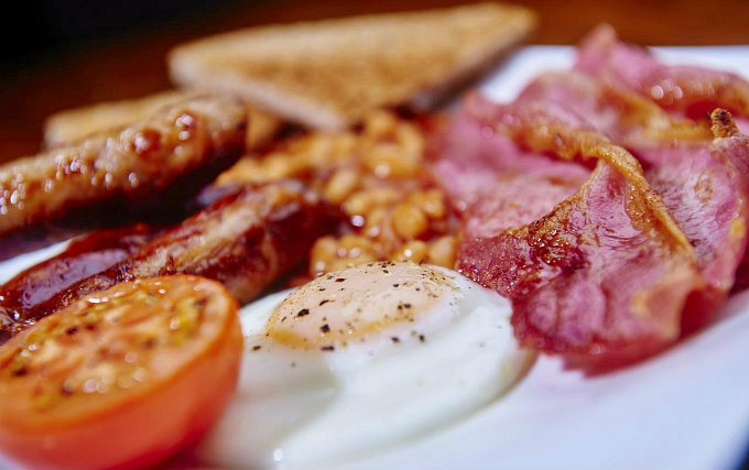 Enjoy a delicious Breakfast at Jurys Inn Chelsea