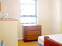 Rooms at The Pay and Sleep are clean, comfortable and located within easy reach of Heathrow Airport and Central London