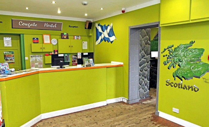 Cowgate Tourist Hostel has a 24-hour reception