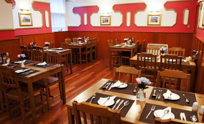 Se restaurer à Charing Cross Hotel