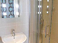 Bathrooms are all stylish and modern at 27 Paddington Hotel