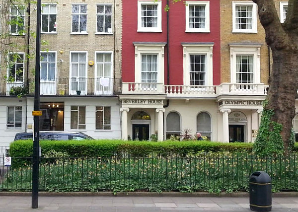 An exterior view of Beverley City Hotel