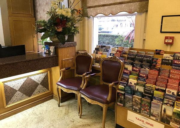 You will receive a friendly welcome from Reception at the hotel