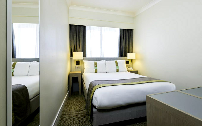 A typical double room at Holiday Inn Heathrow Ariel