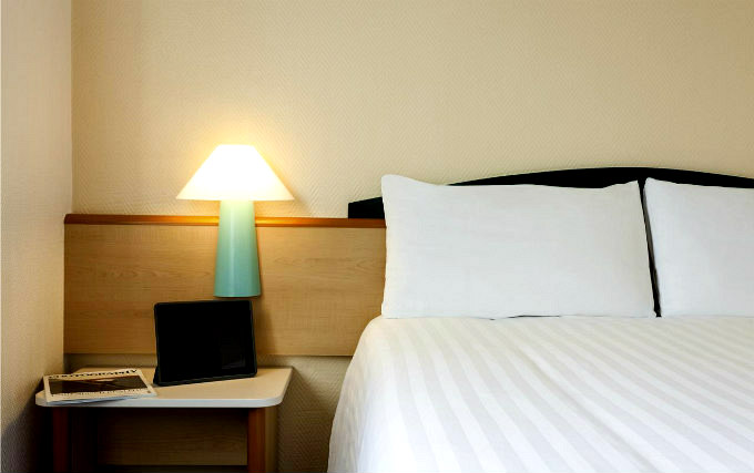 A typical double room at Ibis Hotel London