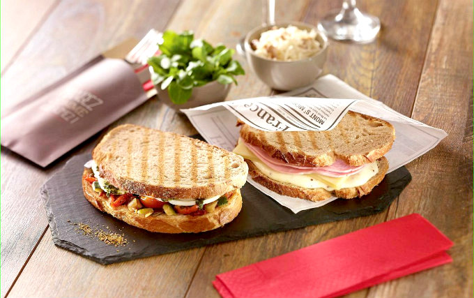 Enjoy a great breakfast at Ibis Hotel London