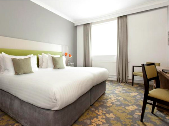 A twin room at County Hotel Woodford