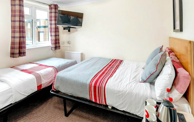 Triple room at The Elstree Inn