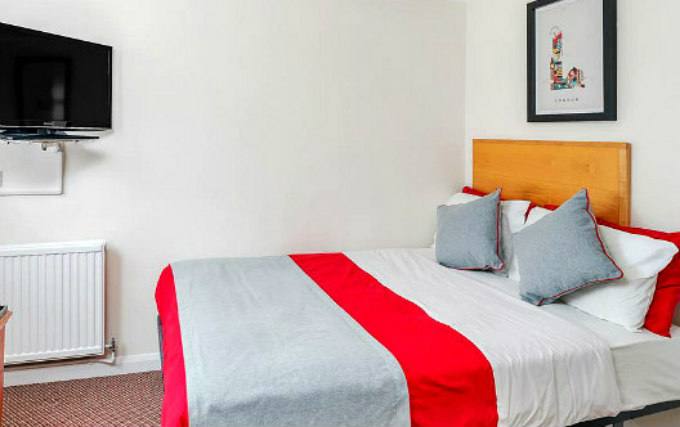 A comfortable double room at The Elstree Inn