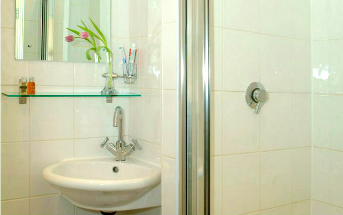 A typical bathroom at Elysee Hotel