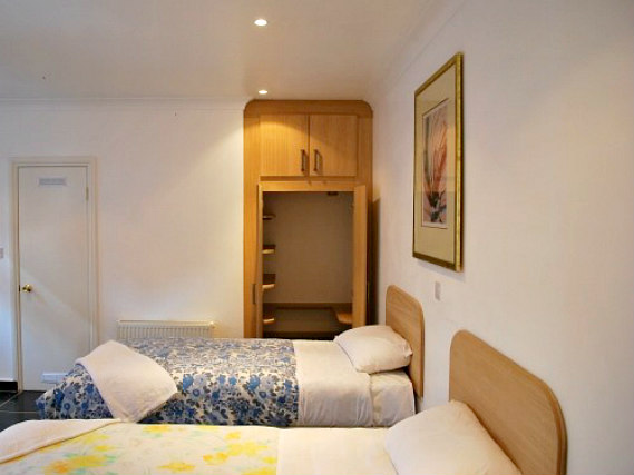 A twin room at West London Annexe Rooms