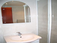 Ensuite Facilities at James House Hotel