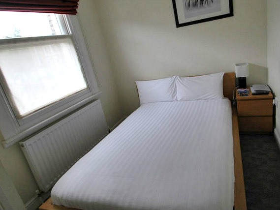 A double room at Clapham Guest House