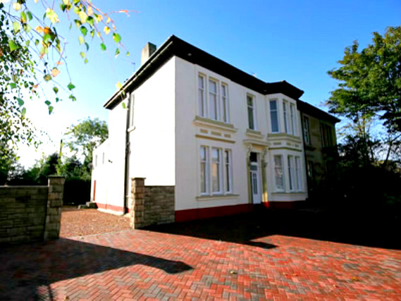 An exterior view of Oyo Onslow Guest House