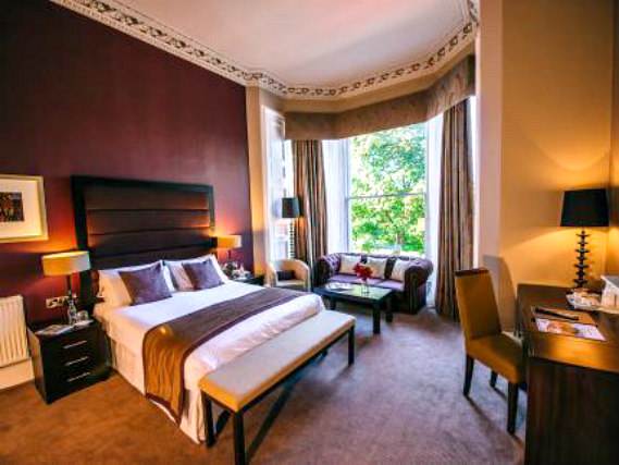 Get a good night's sleep in your comfortable room at Links Hotel