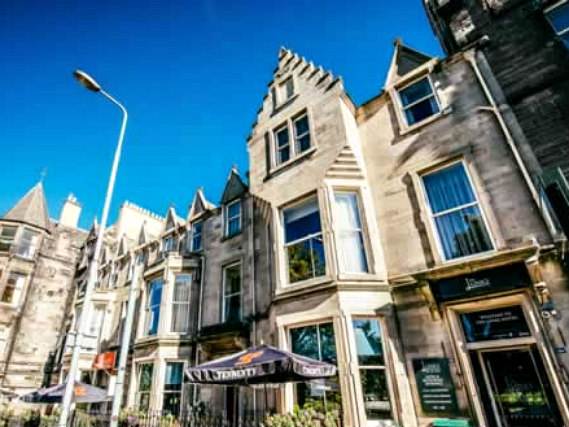 An exterior view of Links Hotel