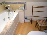 A typical bathroom at Wandsworth B&B