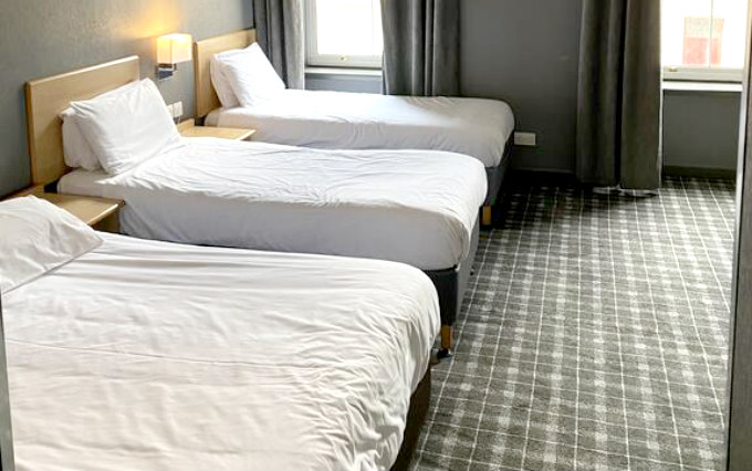 A typical quad room at Devoncove Hotel Glasgow