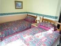 A typical twin room at Arran Guest House