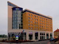 Exterior Holiday Inn Newbury Park