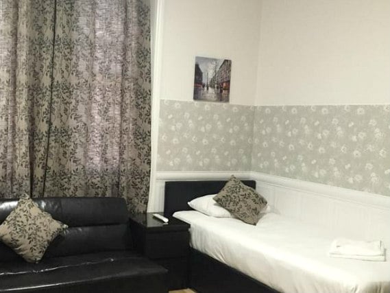 Single rooms at Paddington Apartments provide privacy