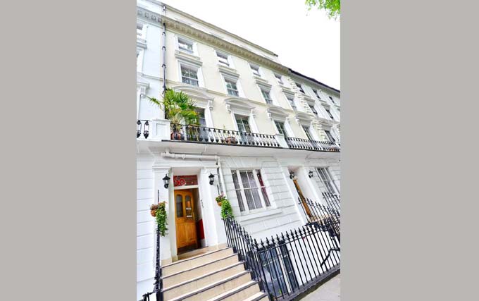 The exterior of So Paddington Hotel