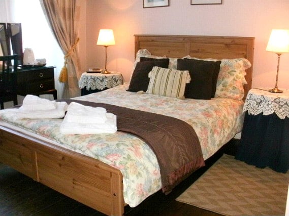 A typical double room at Aynetree Guest House