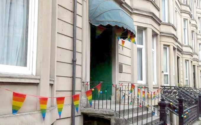 The exterior of Beersbridge Hotel