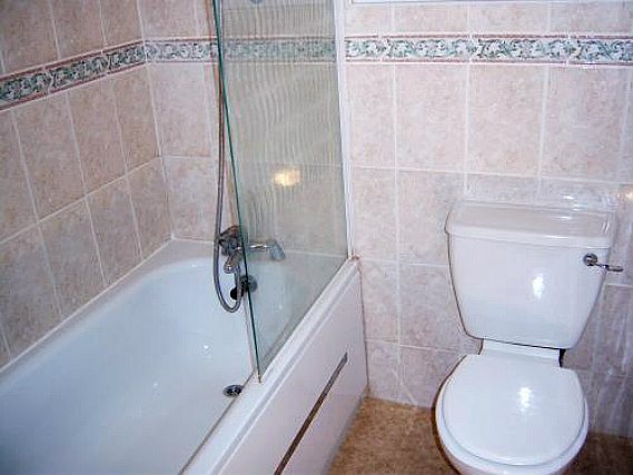 Bathroom at Romford Road Accommodation