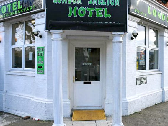 Shelton Hostel is situated in a prime location in Finsbury Park close to Harringay Train Station