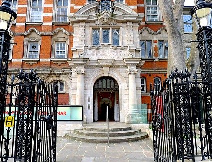 Bed and Breakfasts in South London, London