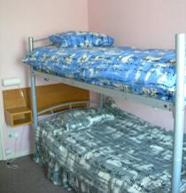 Twin bunk at Brondesbury Budget Rooms