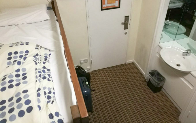 A single room at Brondesbury Budget Rooms