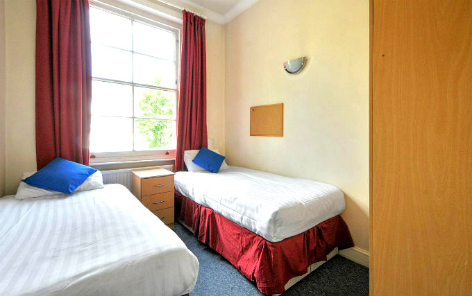 Twin room at Clifton Apartments