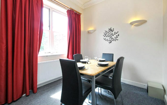 Enjoy a great breakfast at Clifton Apartments