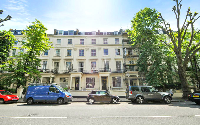 The exterior of Clifton Apartments