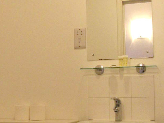 Bathroom at Royal Norfolk Hotel