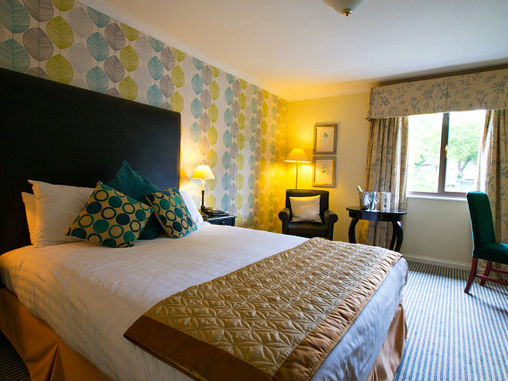 A double room at Kingston Lodge Hotel is perfect for a couple