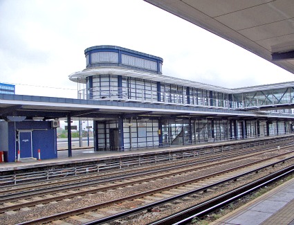 Ashford Train Station, London
