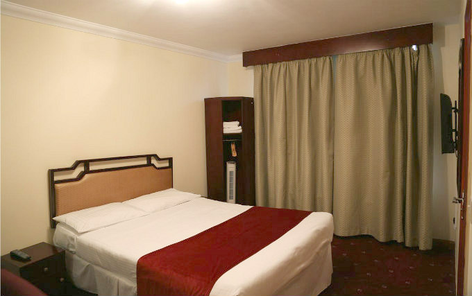 A comfortable double room at Blue Star Hotel London