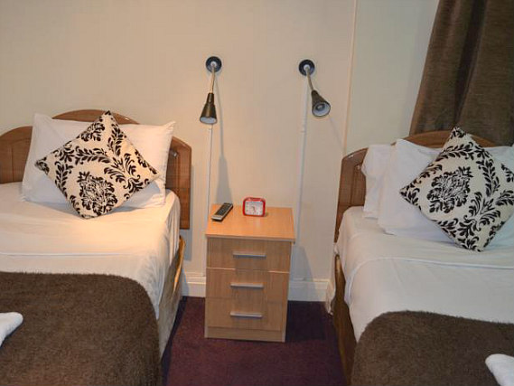 A twin room at Twickenham Guest House is perfect for two guests